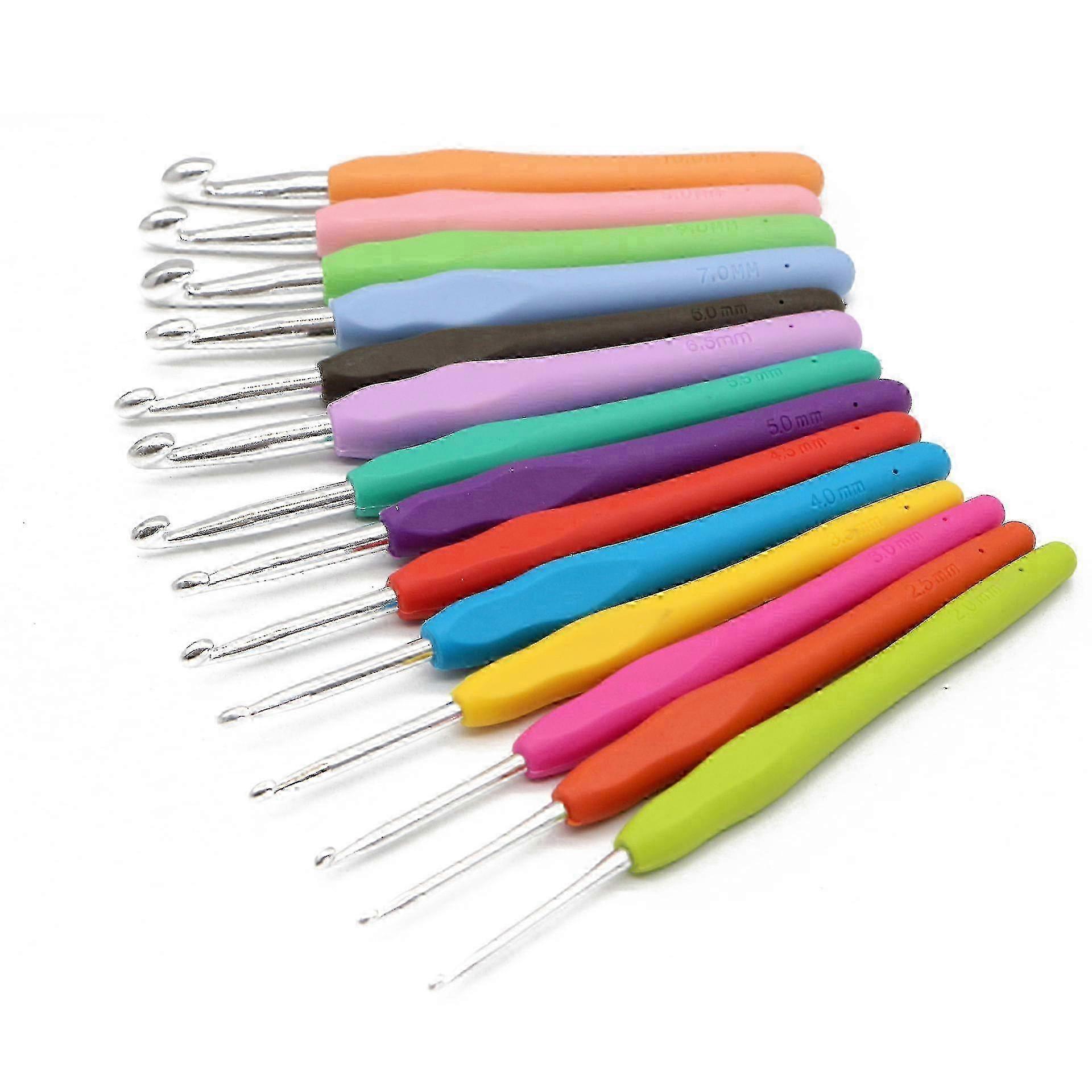 14-Piece Soft-Grip Crochet Hooks