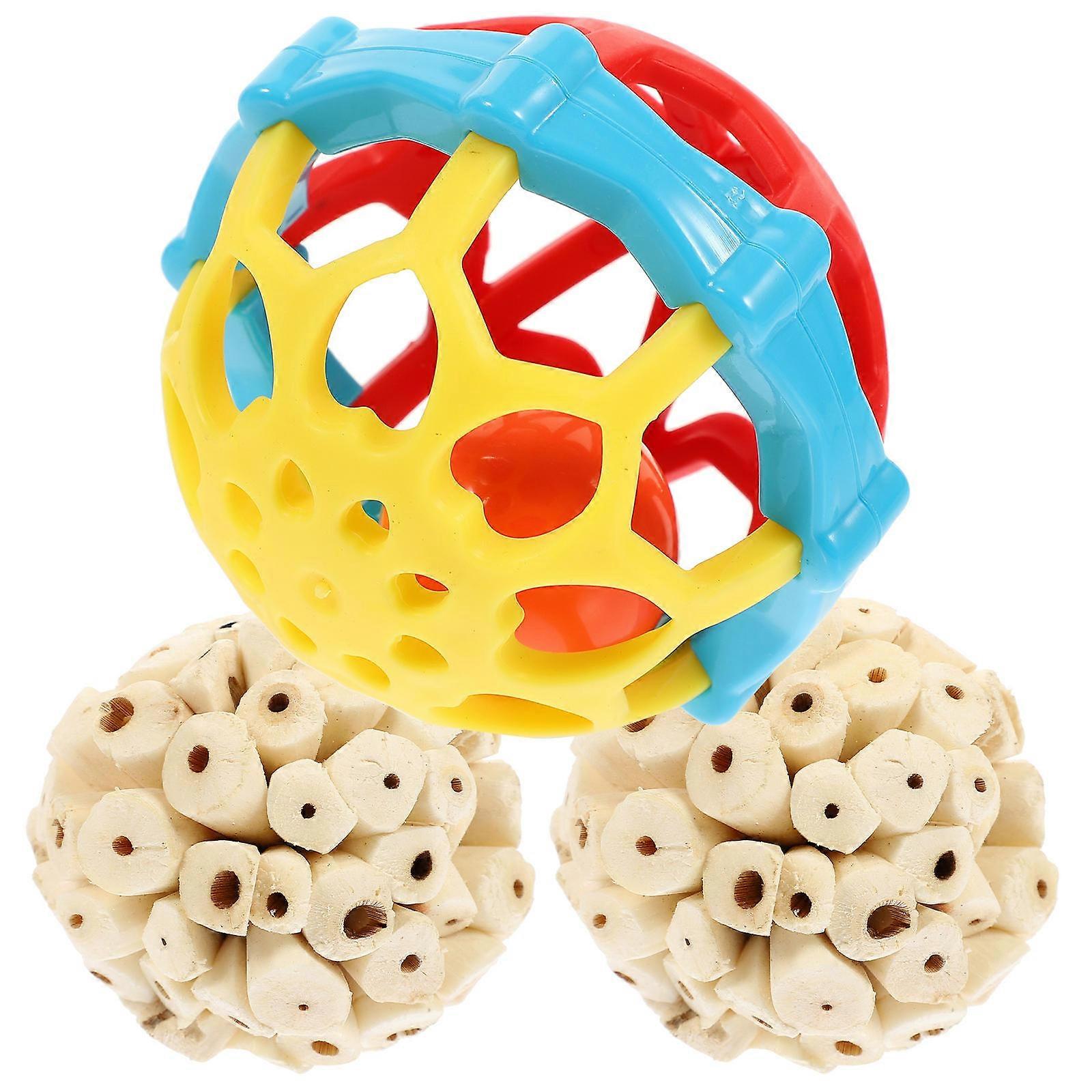 Bird Chew Toys Small Rubber Grinding Beak Balls with for Parrots 3Pcs