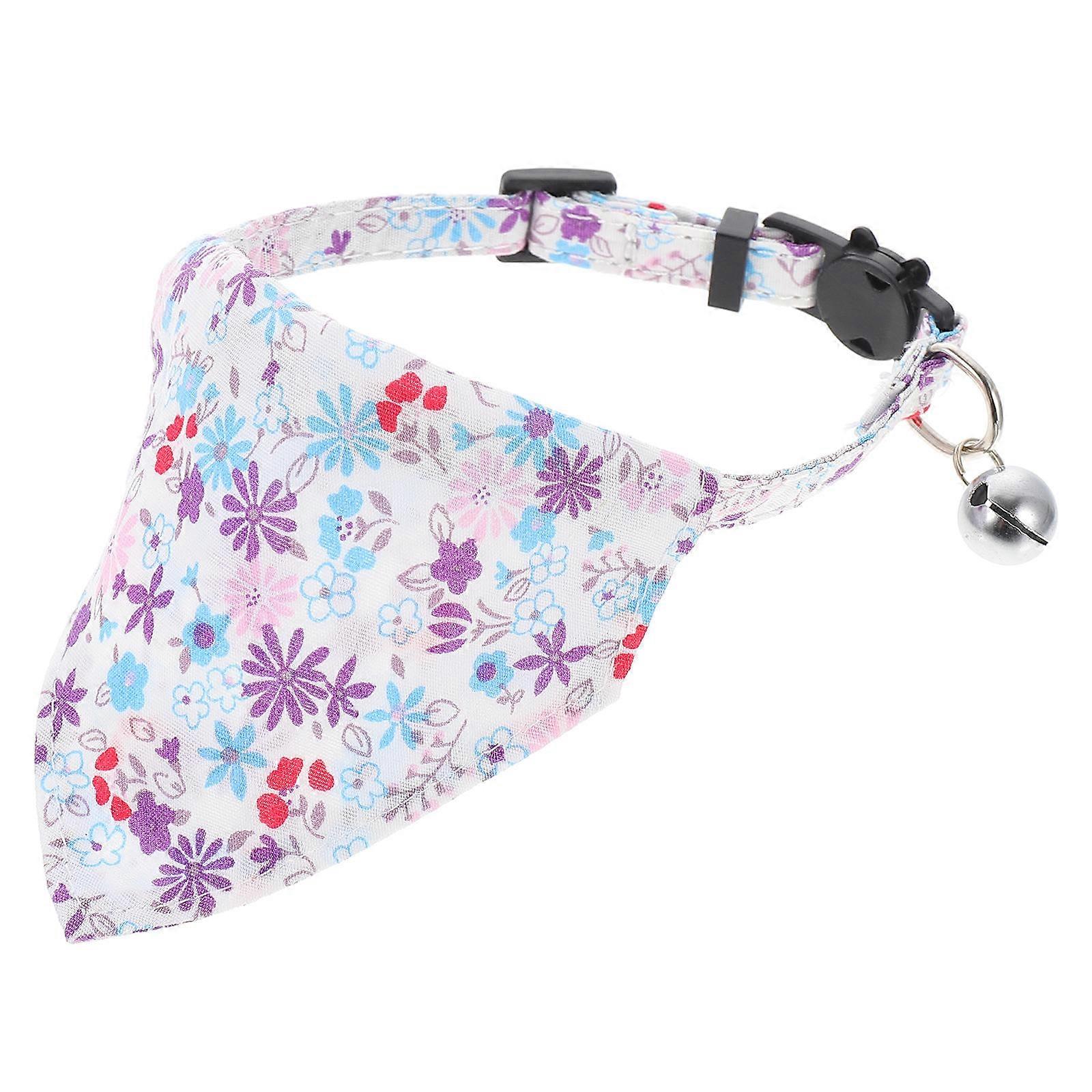 Adjustable Triangular Pet Scarf Bib for Cats and Dogs – Stylish, Absorbent Design for Outings, Parties, and Photo Sessions