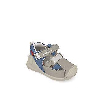 Kids Biomecánics 252176 Boys Canvas Shoe In Beige