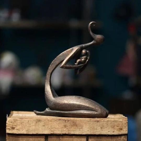 Kneeling Mother & Child Sculptures & Statues