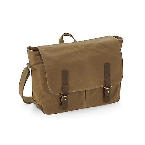 Quadra Heritage Leather Accents Messenger Bag