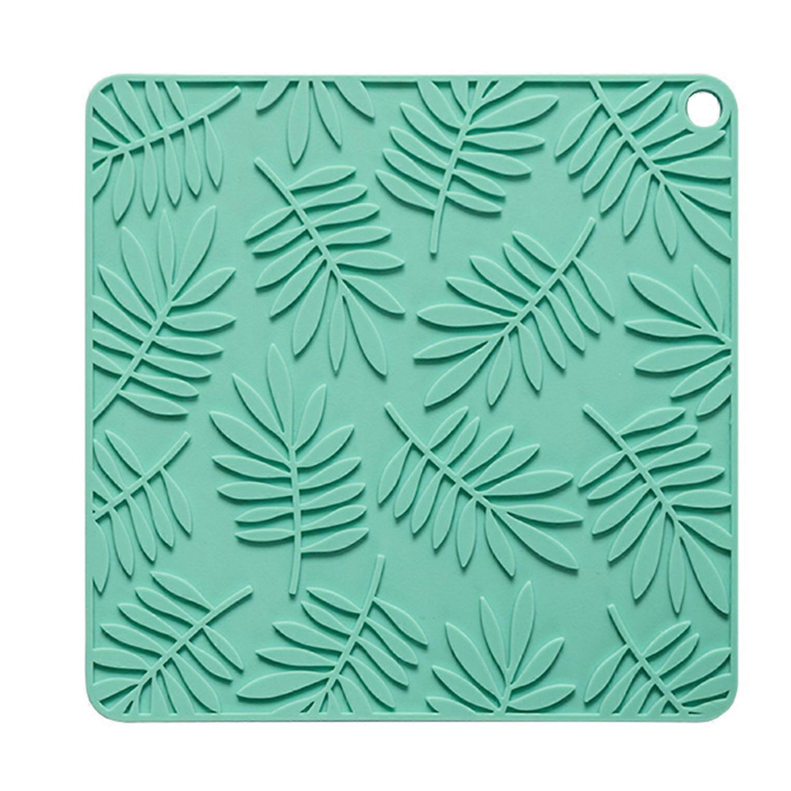 Silicone Table Placemat Heat Resistant Drying Mat Easy to Use and Clean Durable Waterproof Heat Resistant Non-slip Gift Cavalry ash 9.5cm