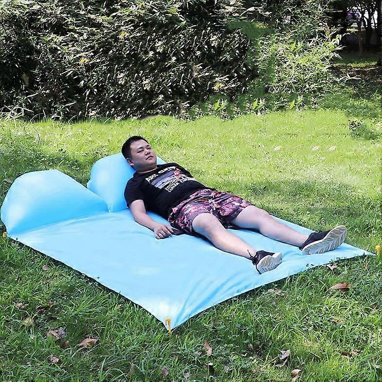 Outdoor Waterproof Air Pillow Picnic Mat Randomly Color