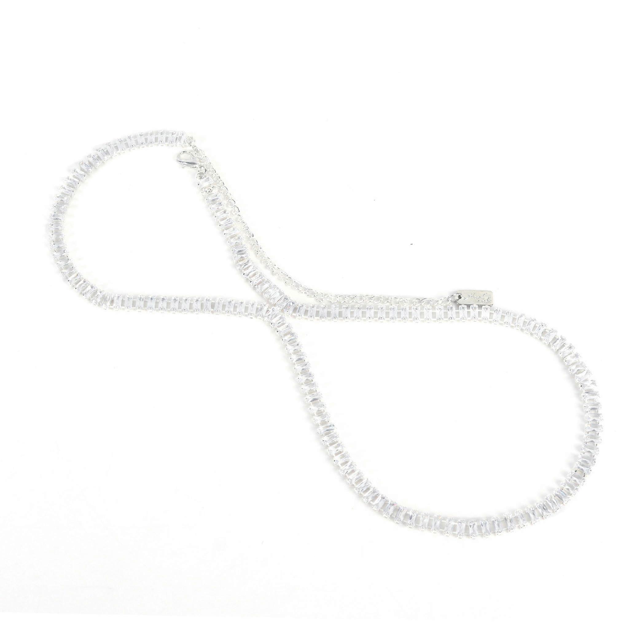 Diamond anklets, fashionable  heels, luxurious, sparkling crystal anklets, silver.