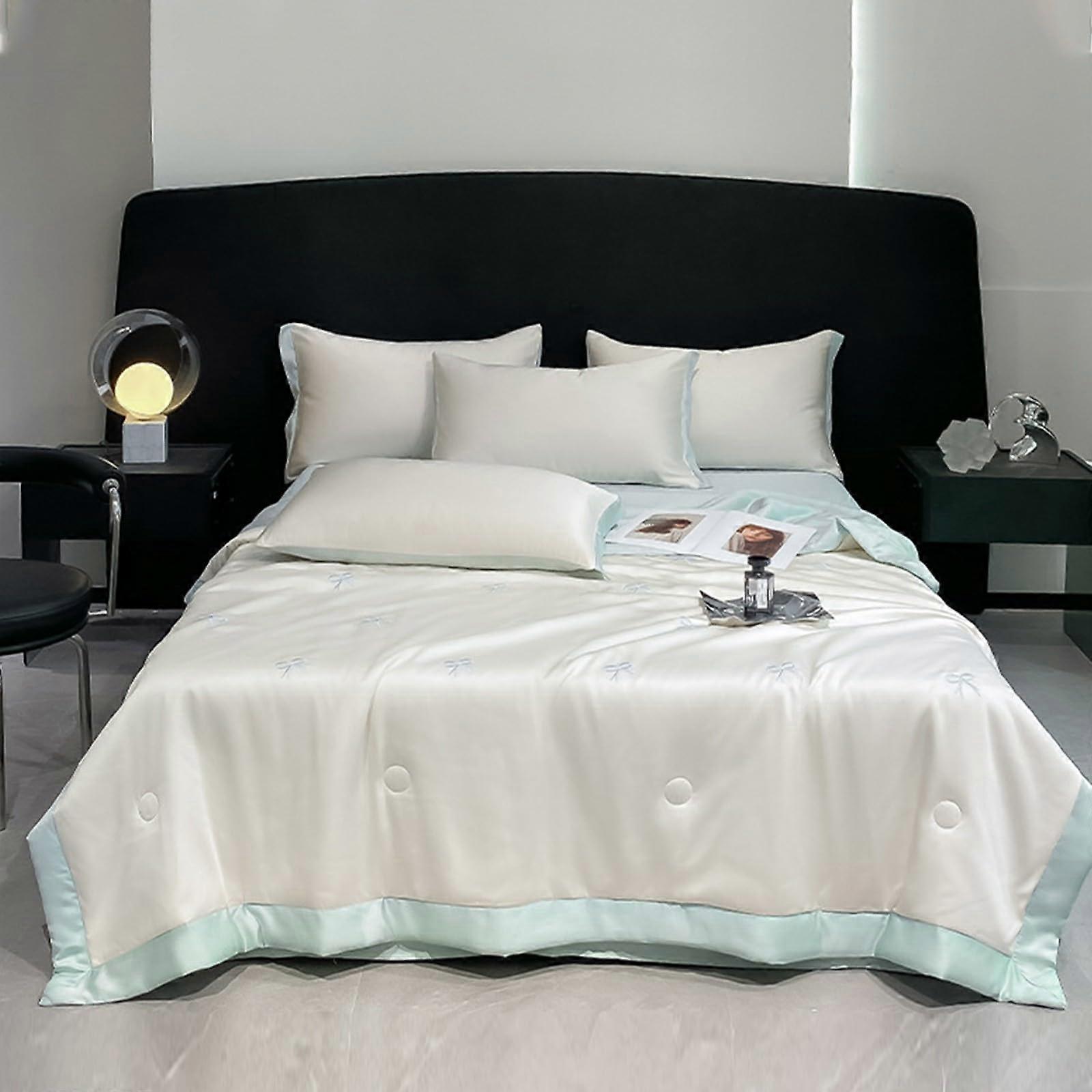 Comforter Set Queen Size Embroidery Style Bedding Quilt DoubleSided Soft Cooling Fabric Spring And Summer 200x230