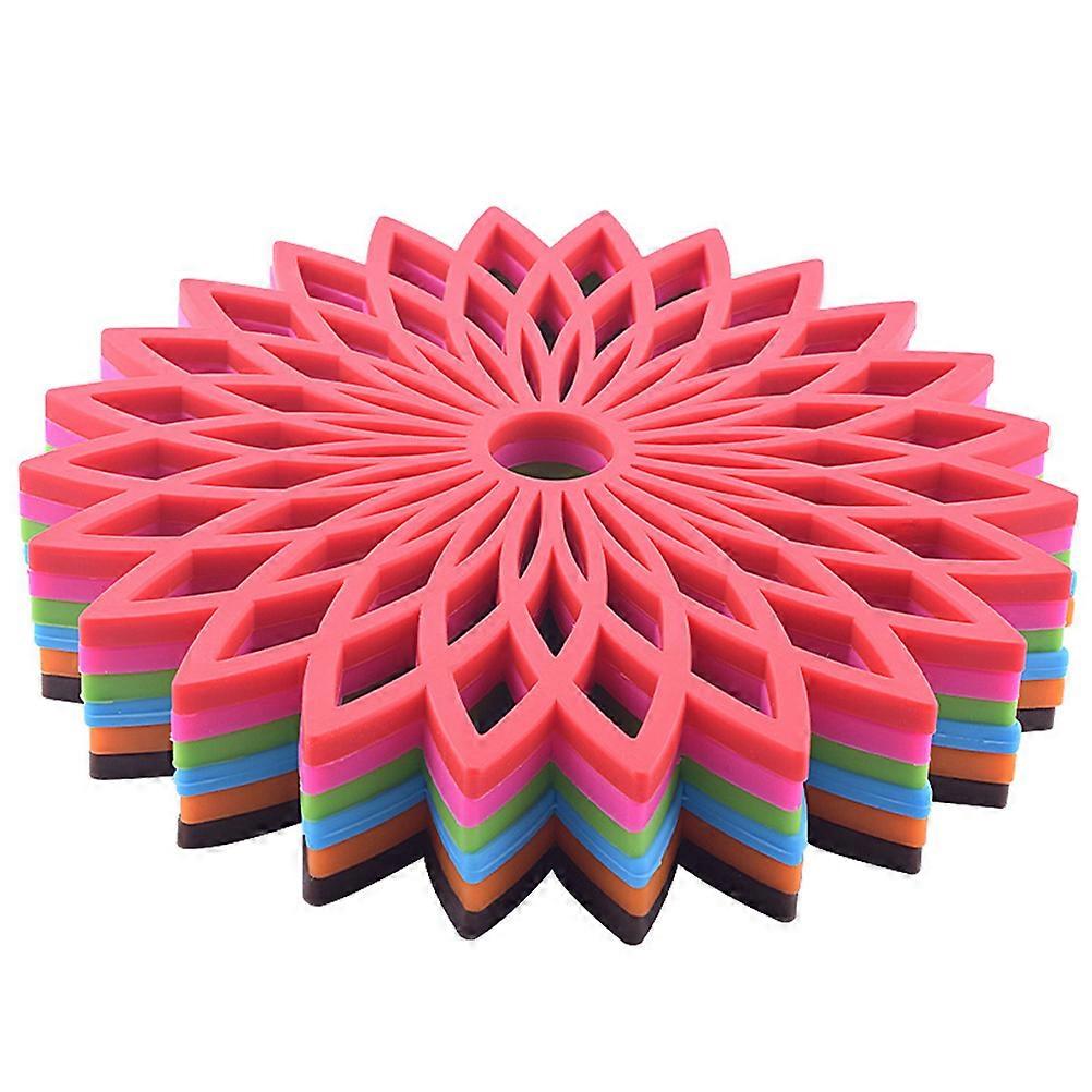 Silicone Insulation Mat Round Flower Design for Kitchen Use 2Pcs