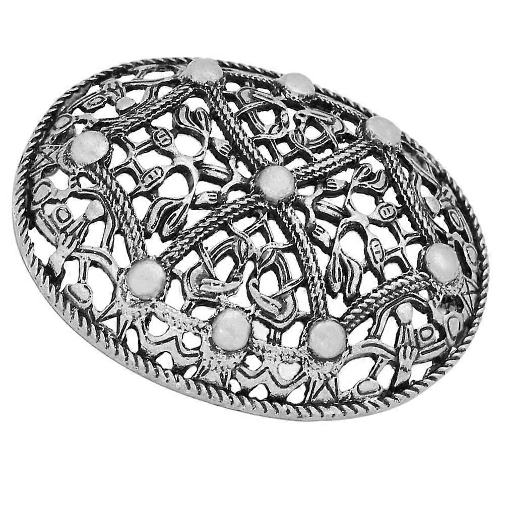 Here's a polished and professional product description based on your input:

 

**Vintage Decorative Brooch for Women – Elegant Alloy Pin