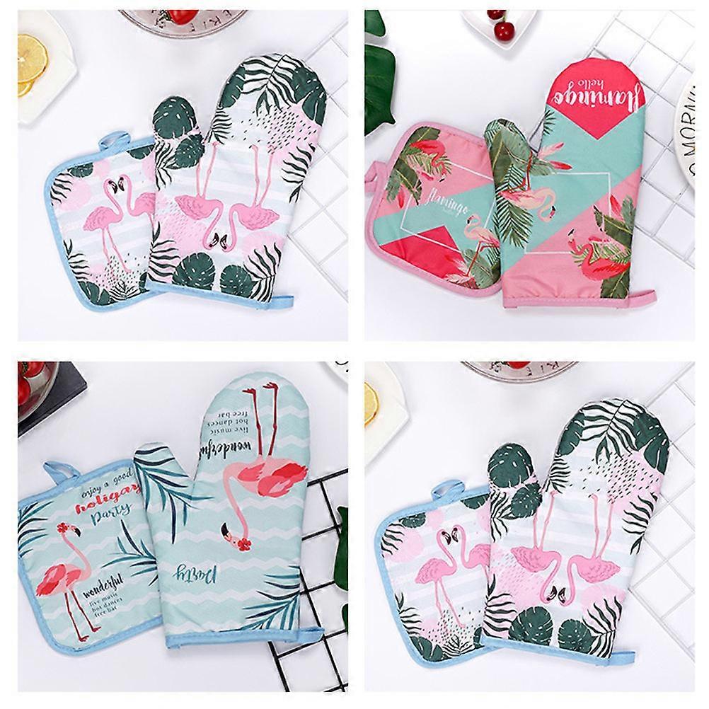 Flamingo Printed Oven Mitts and Mat for Baking 2Pcs Heat Resistant Gloves