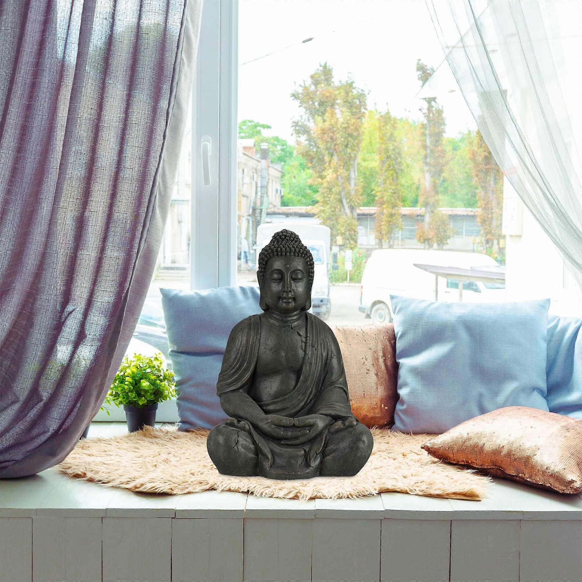 Buddha statue