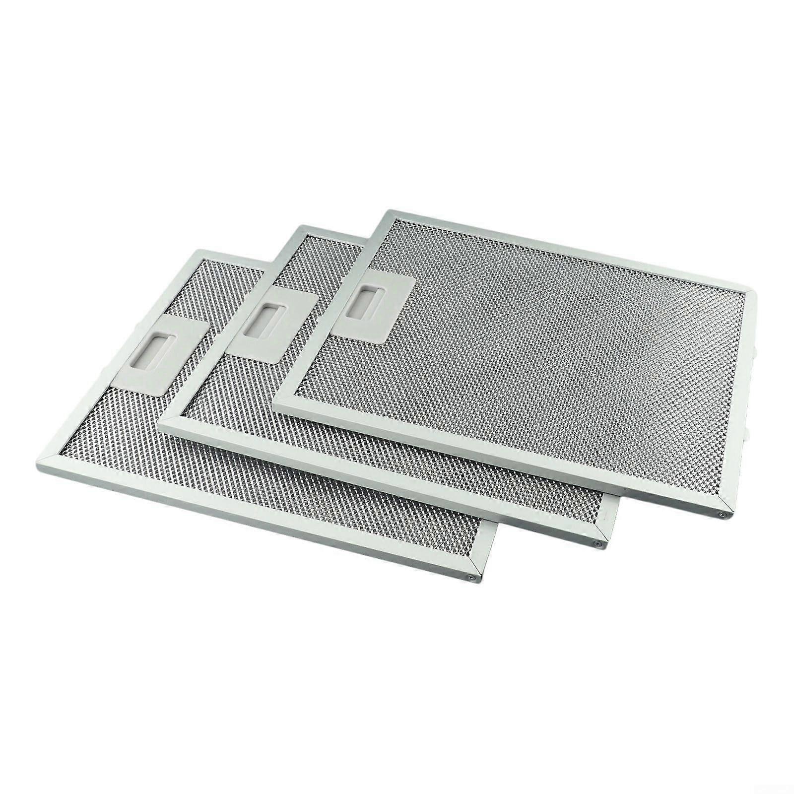 Set with 3 aluminum range hood filters, effective capture of grease for improved ventilation in the kitchen