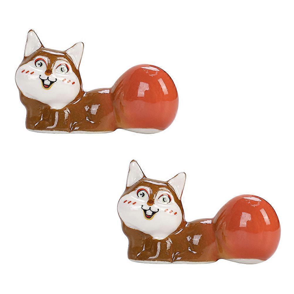 Squirrel Shape Ceramic Chopstick Holders 2pcs Cute Tableware Rest for Chopsticks, Creative Design for Home, Restaurant and Hotel Use