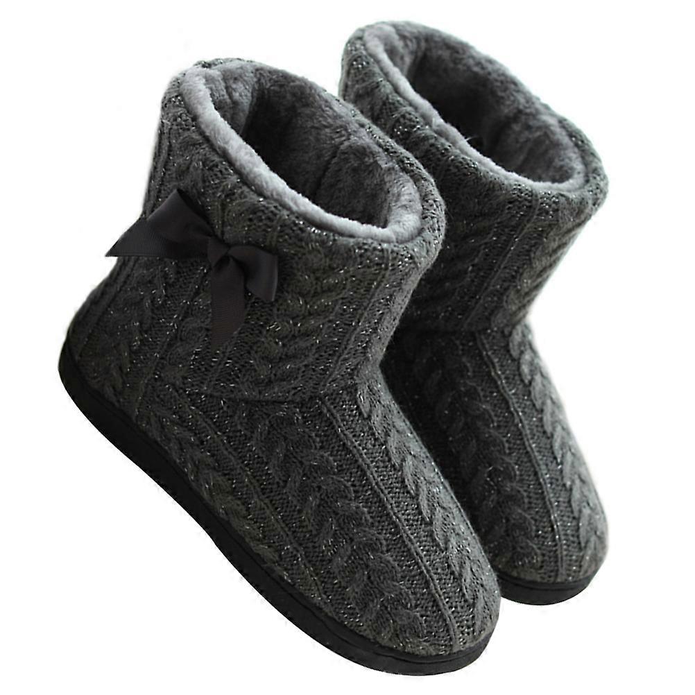 Comfortable Flat Bottom Boots For Female Outdoor Activities Featuring Non-slip Sole In Dark Grey 1 Pair