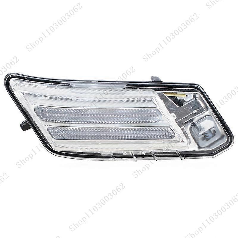 Applicable to Fog lights For Volvo XC60 2009 2010 2011 2012 2013 Car External Front Bumper Daytime Running Light Indicator Light