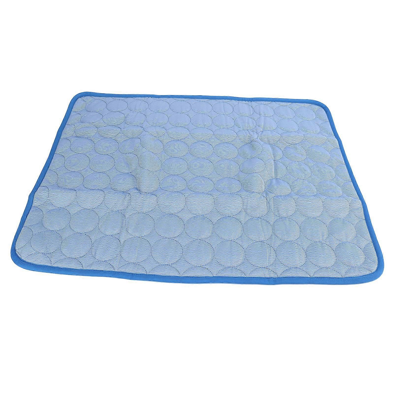 Easy To Clean Foldable Dog Cooling Mat Breathable Portable Pet Cooling Mat For Home And Travel Size S