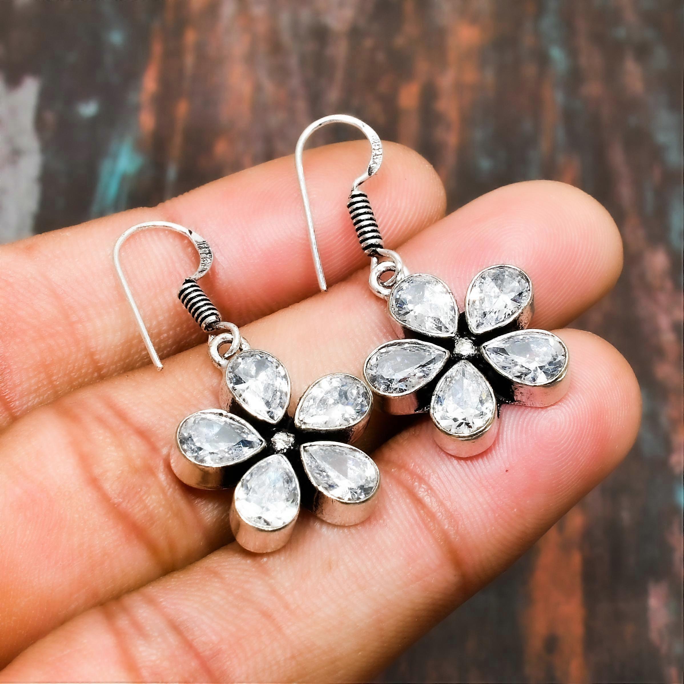 Orecchini fatti a mano in argento sterling 925 con topazio bianco e pietra preziosa per lei