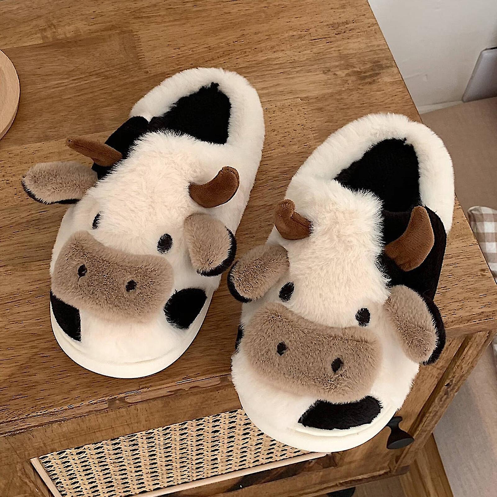 Pink Cartoon Cow Pattern Print Premium Home Slippers main image 0