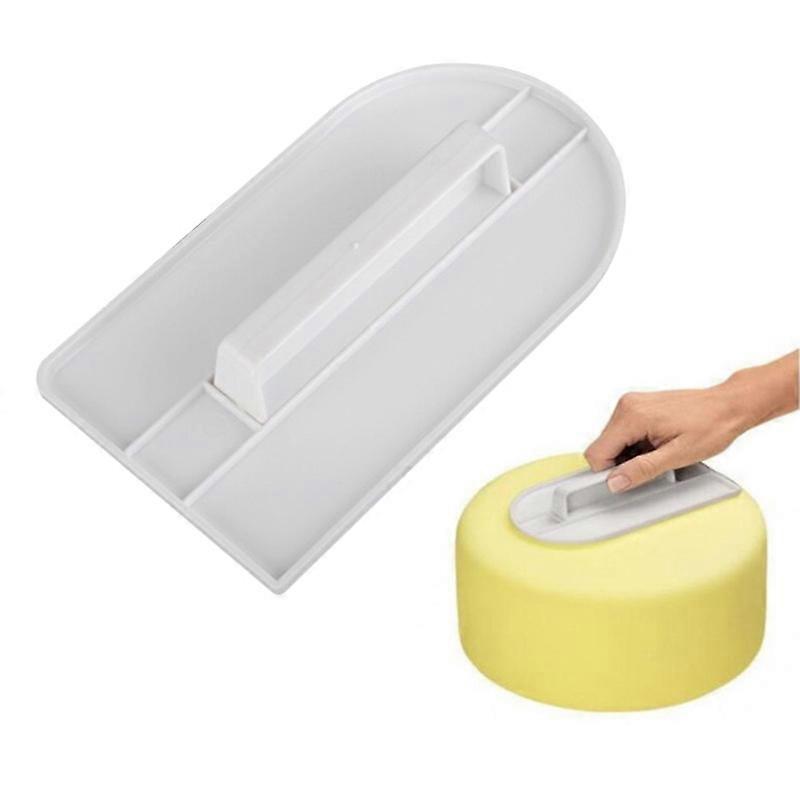 Cake buttercream smoothing scraper with handle DG18009