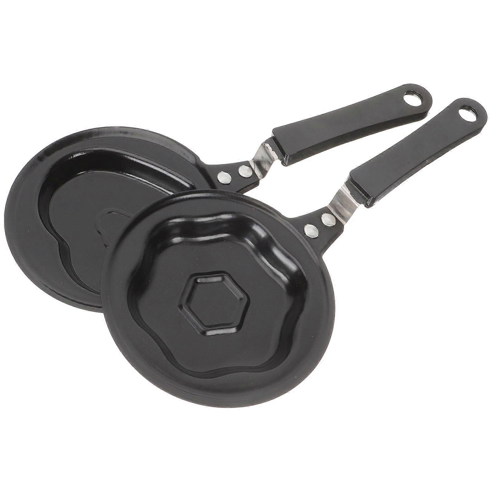 Non Stick Heart Shaped Egg Pan Set Lightweight Mini Frying Pan for Pancakes Eggs Outdoor Cooking Safe Handle Easy Sharing