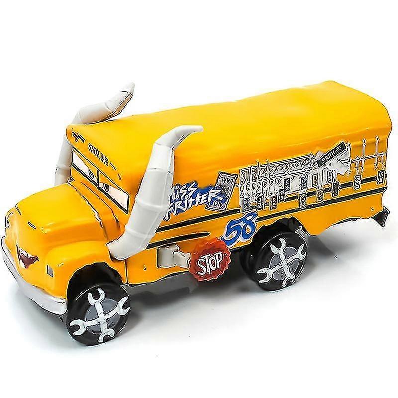 ディズニー・ピクサー・カーズ3 オーバーサイズ・デラックス・ダイキャスト・コレクション ミス・フリッター モデルカー イエロー