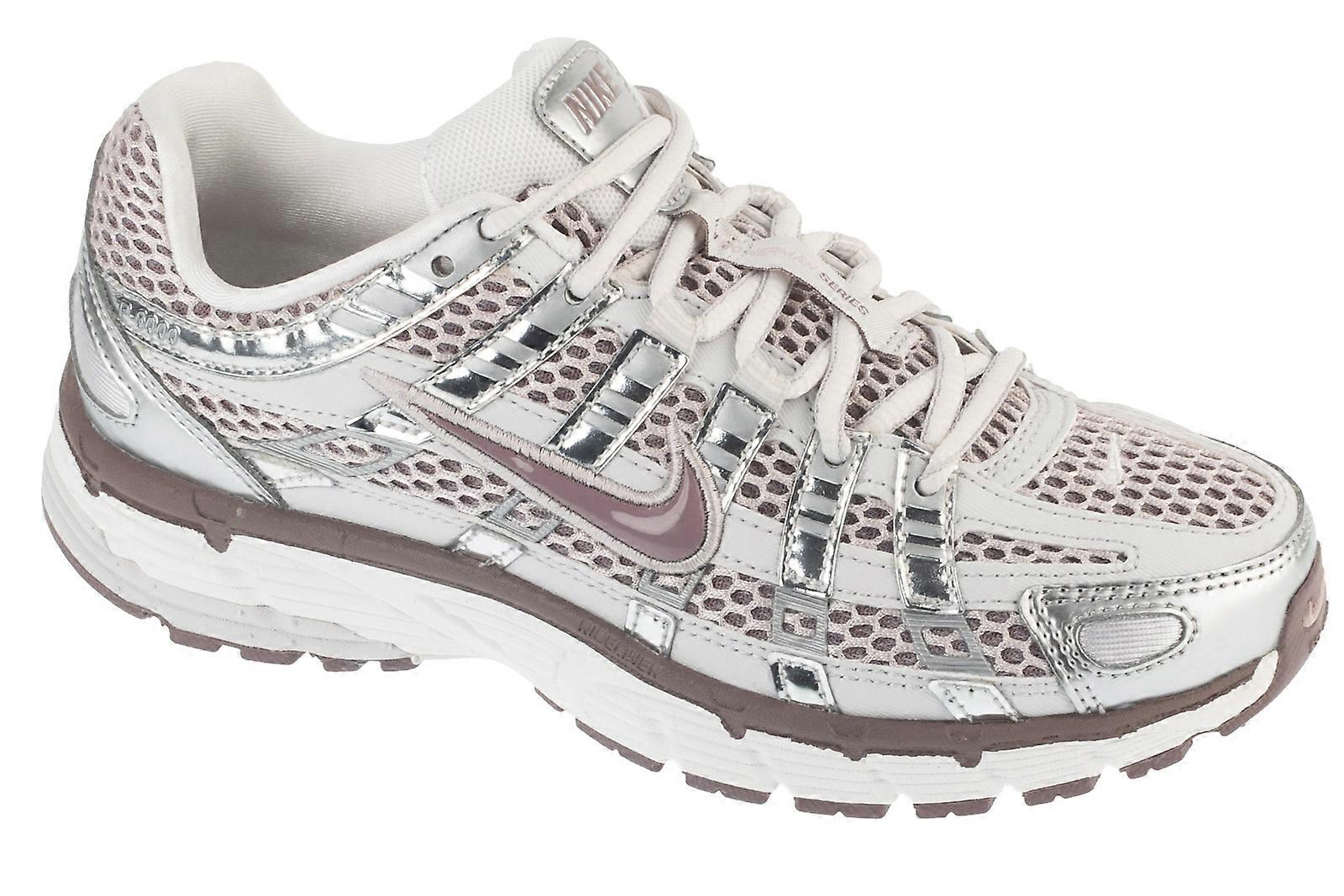 Baskets Nike W P-6000