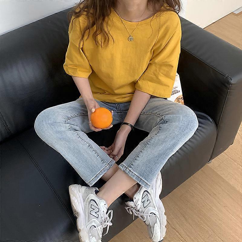 Huang Zheng washed and whitened jeans women's 2022 spring Korean version loose and thin high waist straight nine point pants k7108