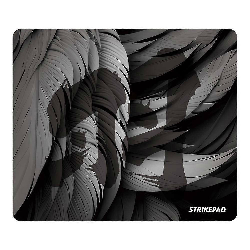 TEEVO STRIKEPAD MST491 Mouse Pad 490x420mm Gaming Surface Holographic Design Mousepad