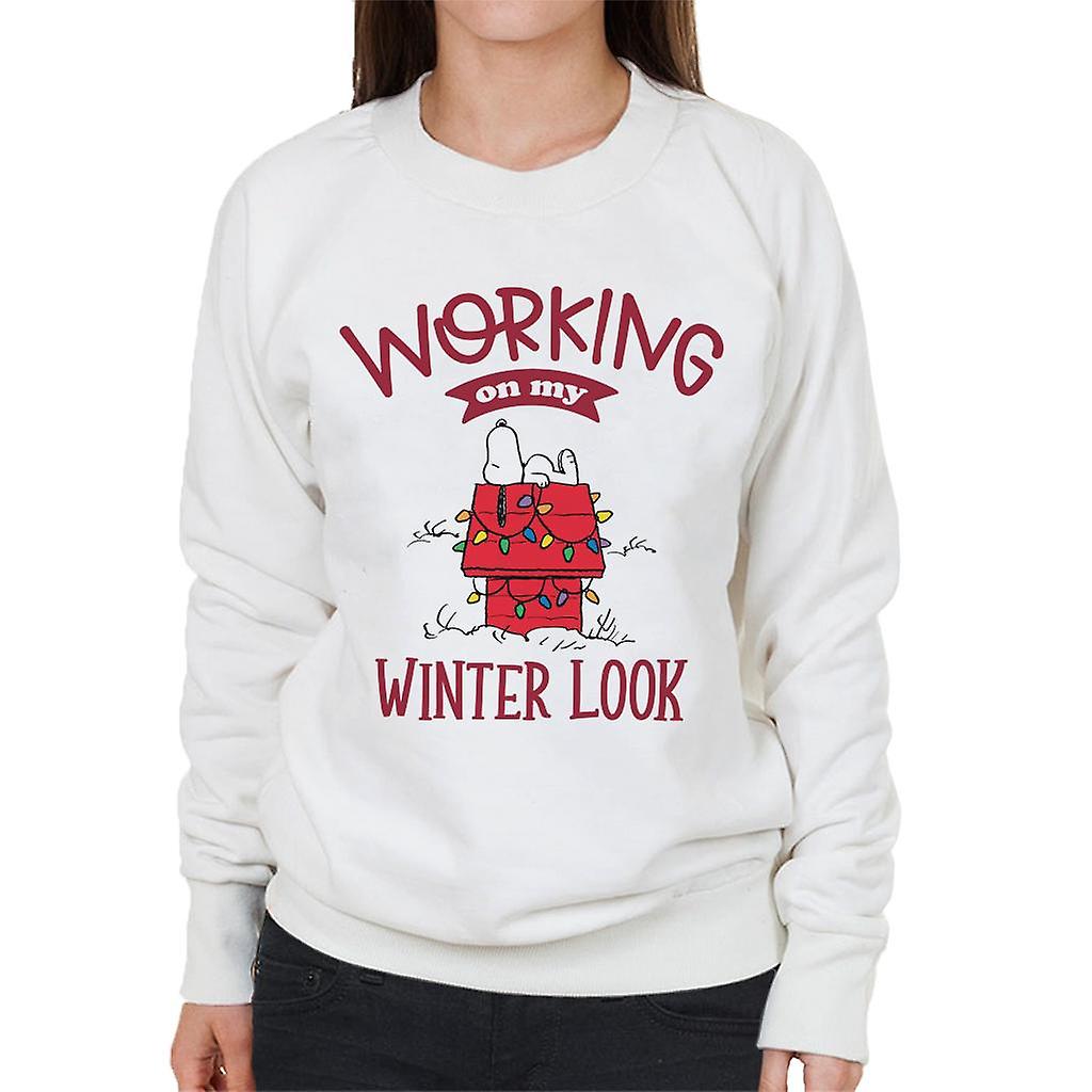 Peanuts Working On My Winter Look Women's Sweatshirt