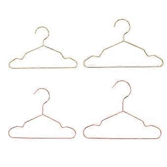 Iron Storage Hangers for Pet Apparel Using 4Pcs Dog Clothes