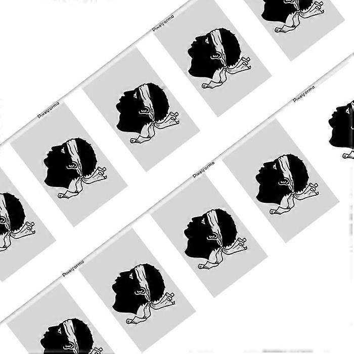 Garland – Flag of Corsica – 14 x 21 cm – Polyester – To hang – 50 pieces