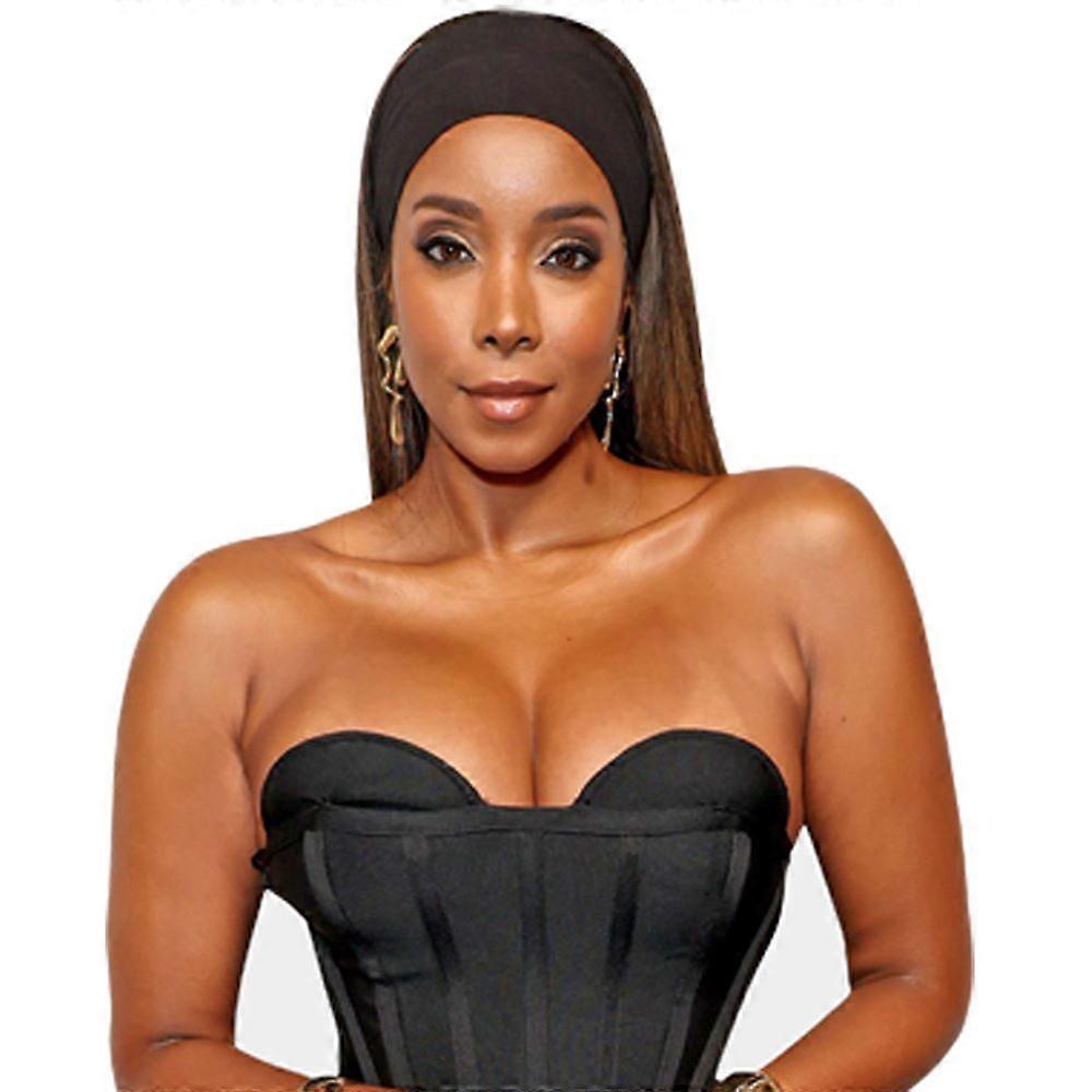 Kearia Schroeder (svart klänning) halvkropp kompis utskärning