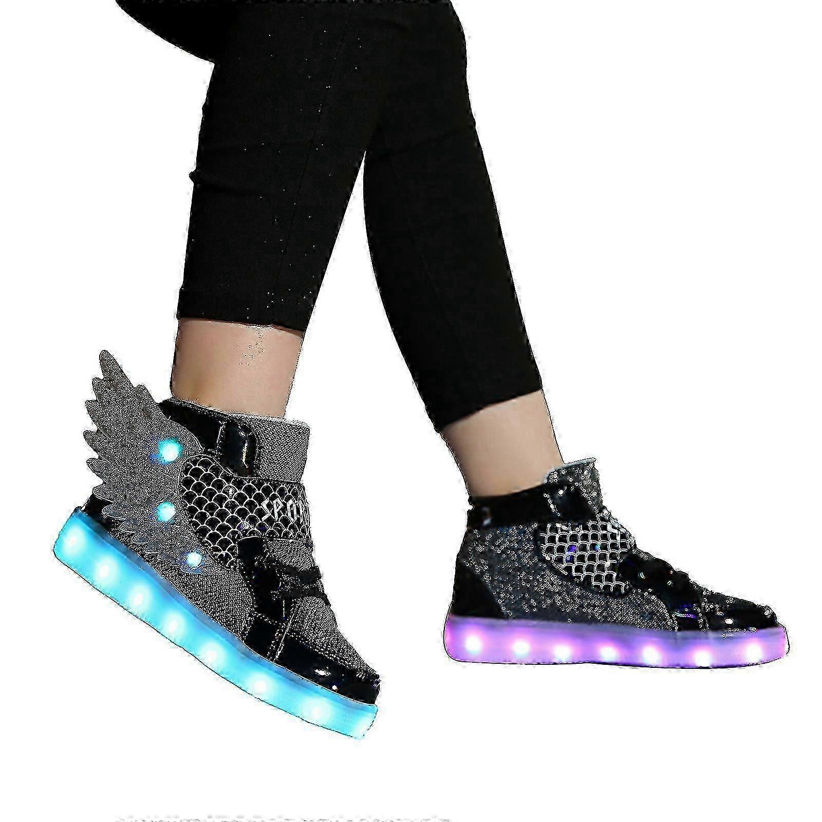 Baskets montantes LED avec ailes lumineuses, rechargeables par USB