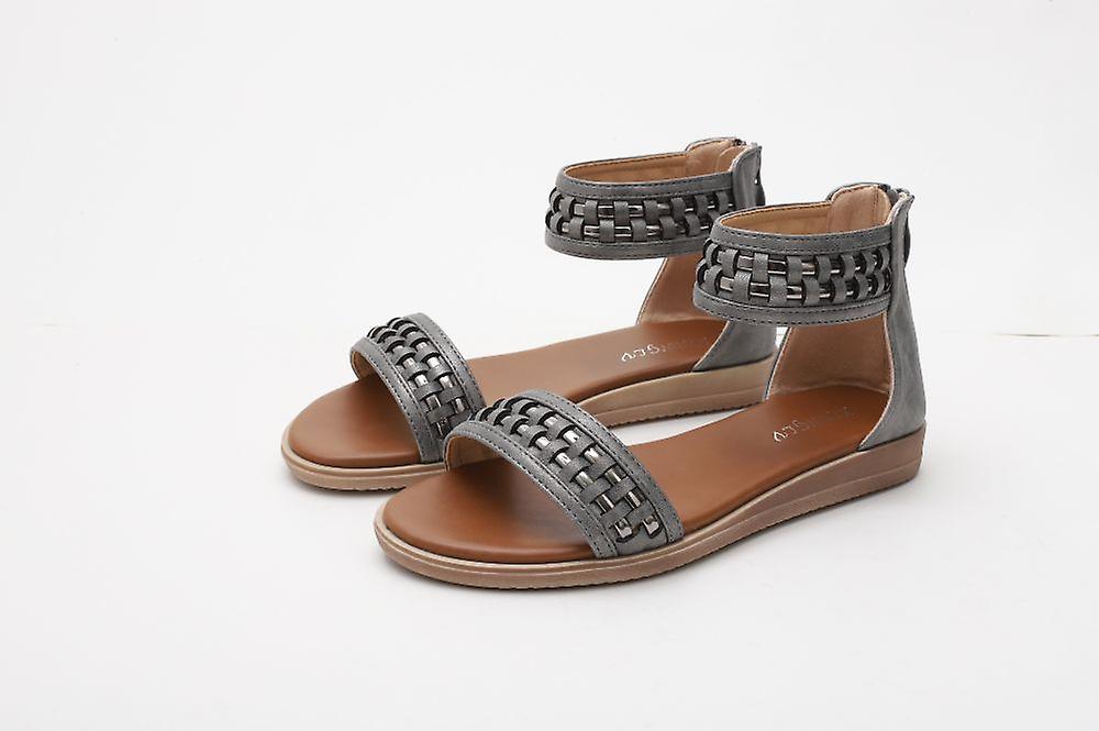 Bohemian Sandals, Weaving