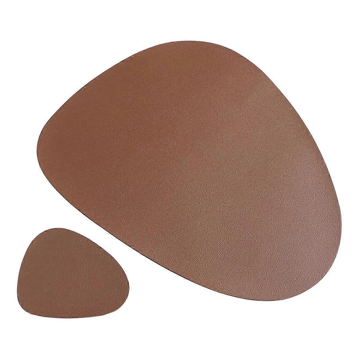 Heat Insulation Table Mat PU Placemats for Tableware Use 2Pcs Brown