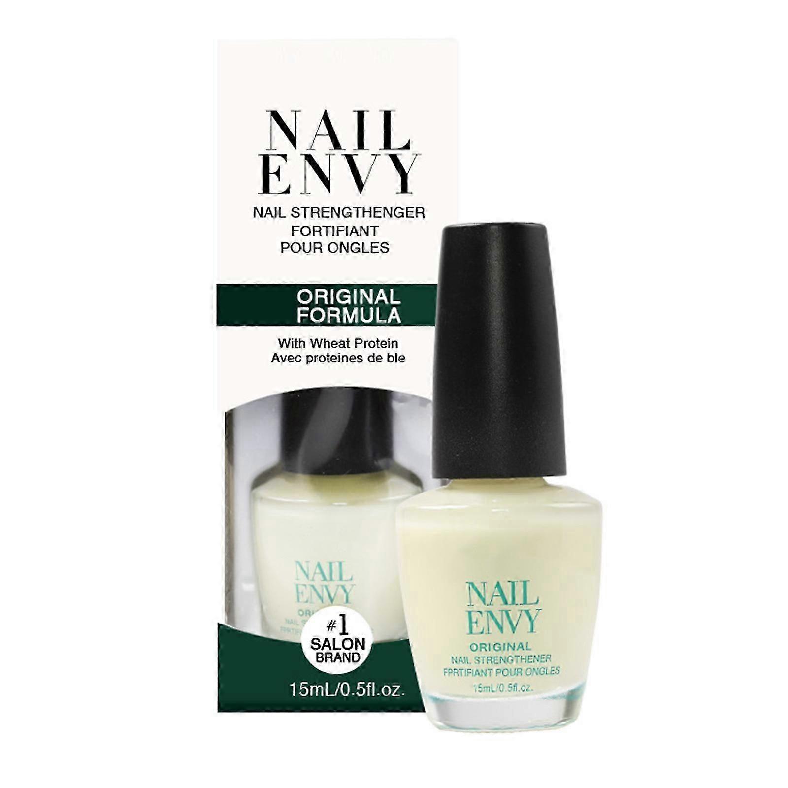 Nail Envy Strengthener ، تركيبة نباتية ، غني بفيتامين A و E ، يساعد على منع تغير اللون ، ويقوي الأظافر