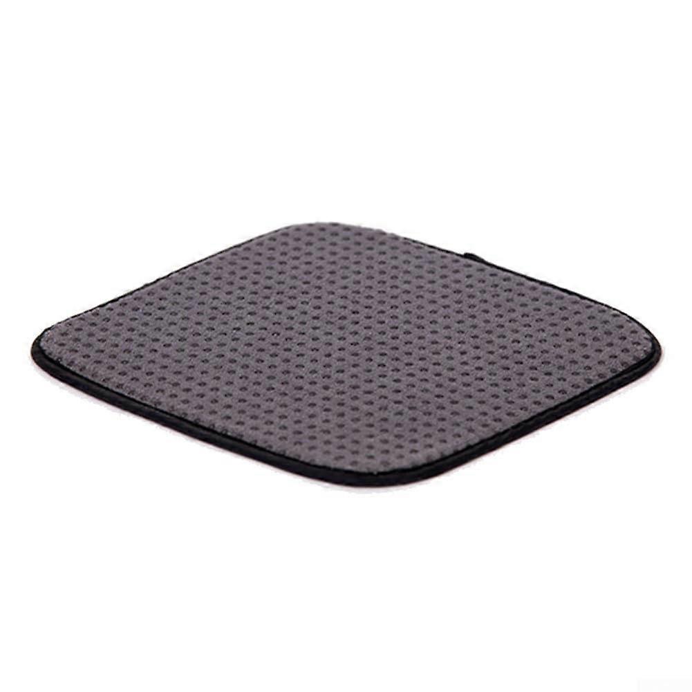 Keep your bowling balls in condition with ease – complete 3piece patching and mat set for results (20 x 25 cm).'