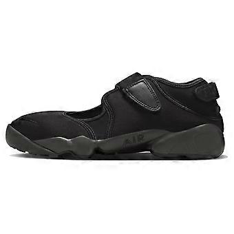 Nike Air Rift Triple Black Damenschuh HF5389-001