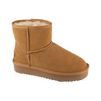 Buty zimowe Esprit Pitera, model "Pull On Mid".