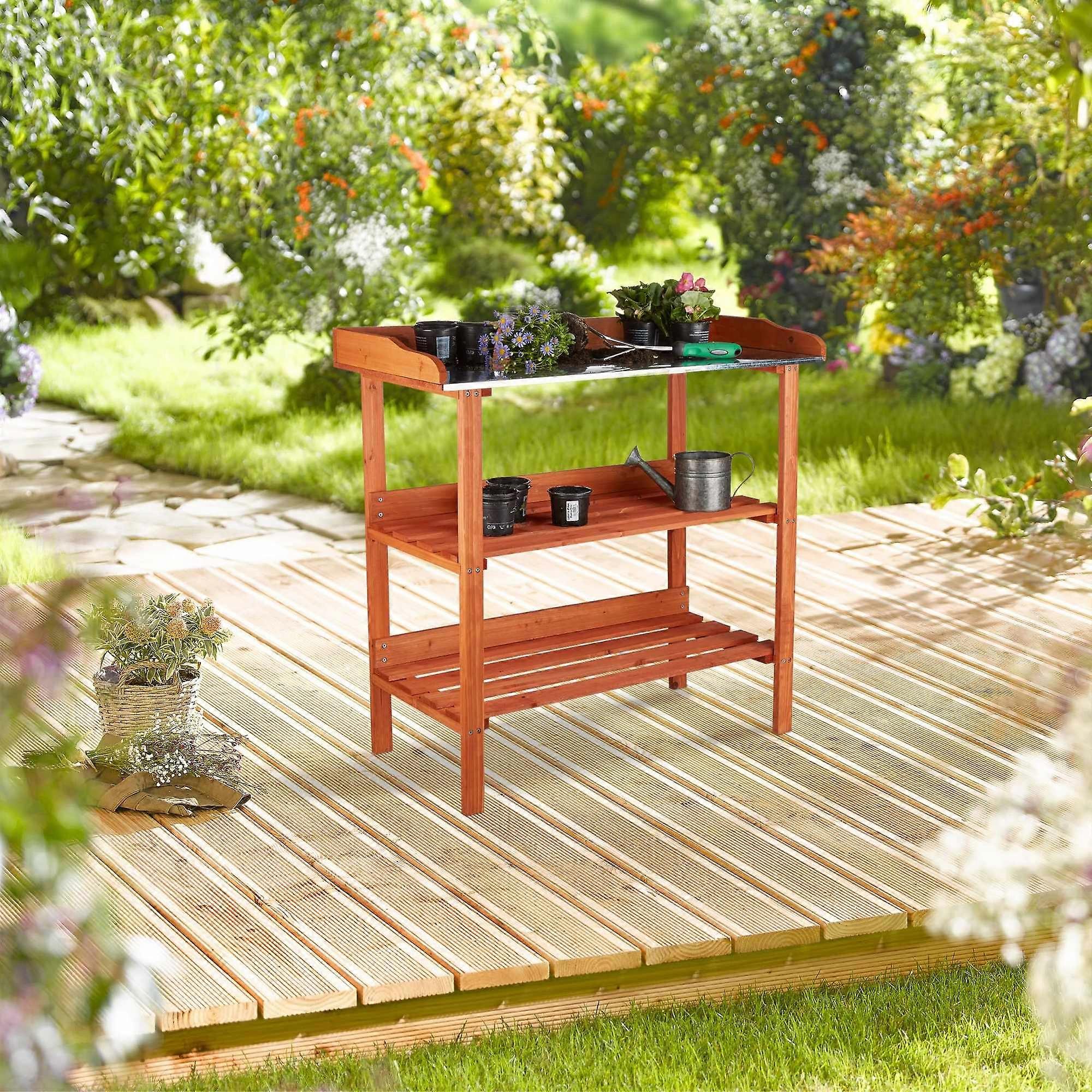 Planter table with metal plate