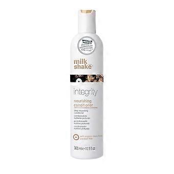 MILK SHAKE INTEGRITY Moisturizing Conditioner 300 ml