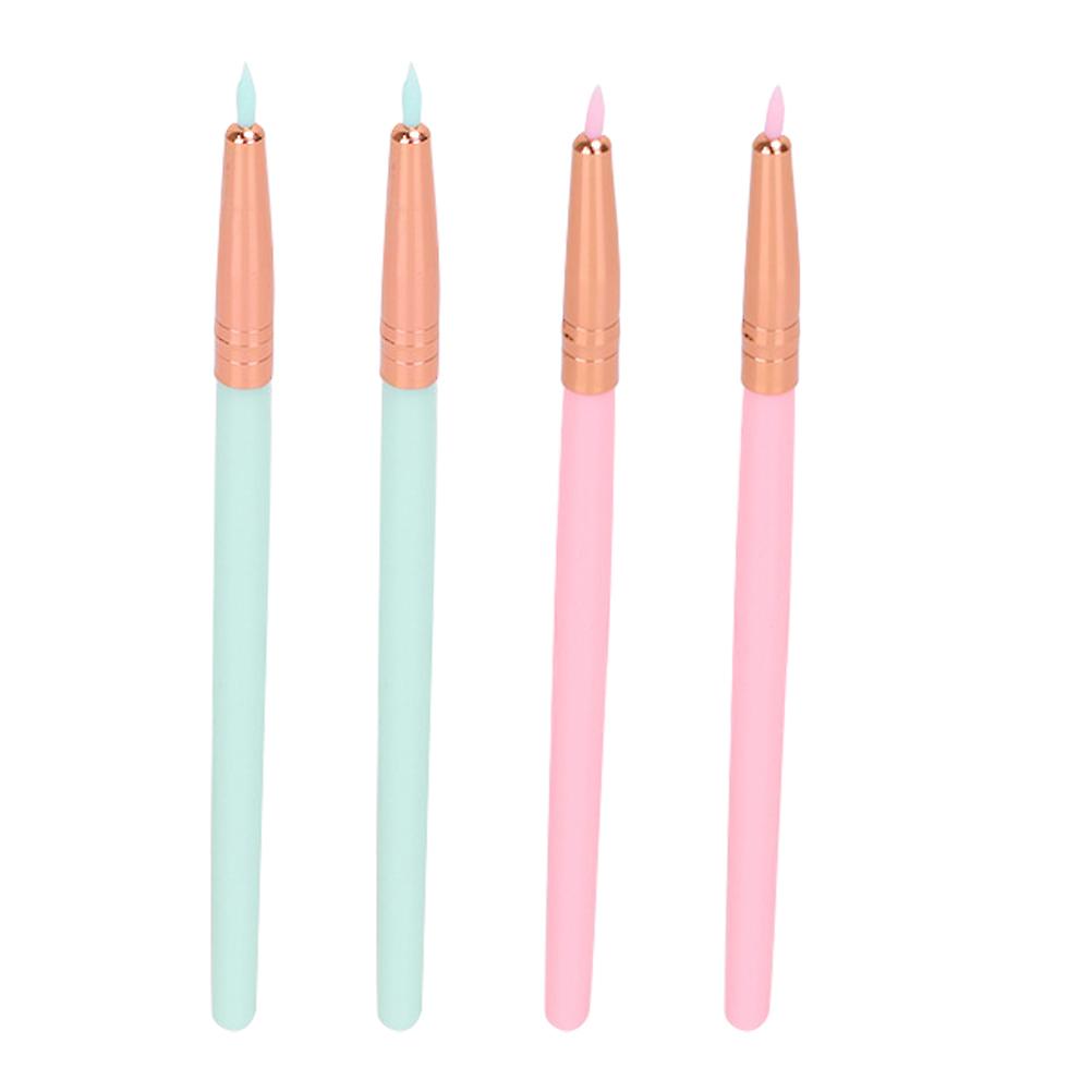 Silicone Lip Brush for Precise Application and Easy Carrying Assorted Color 4pcs