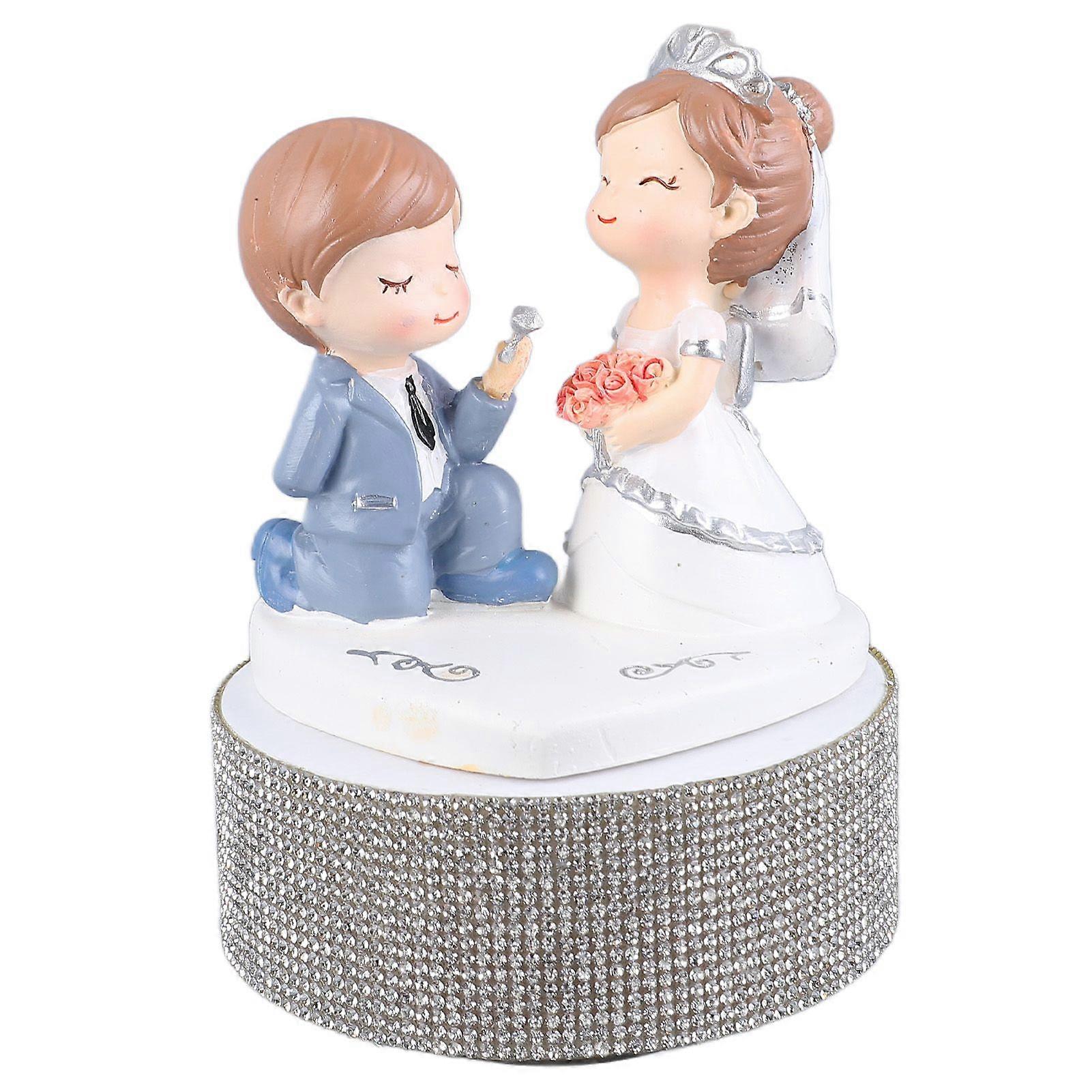 2025 Latest Model Romantic Couple Rotating Music Box Resin Exquisite