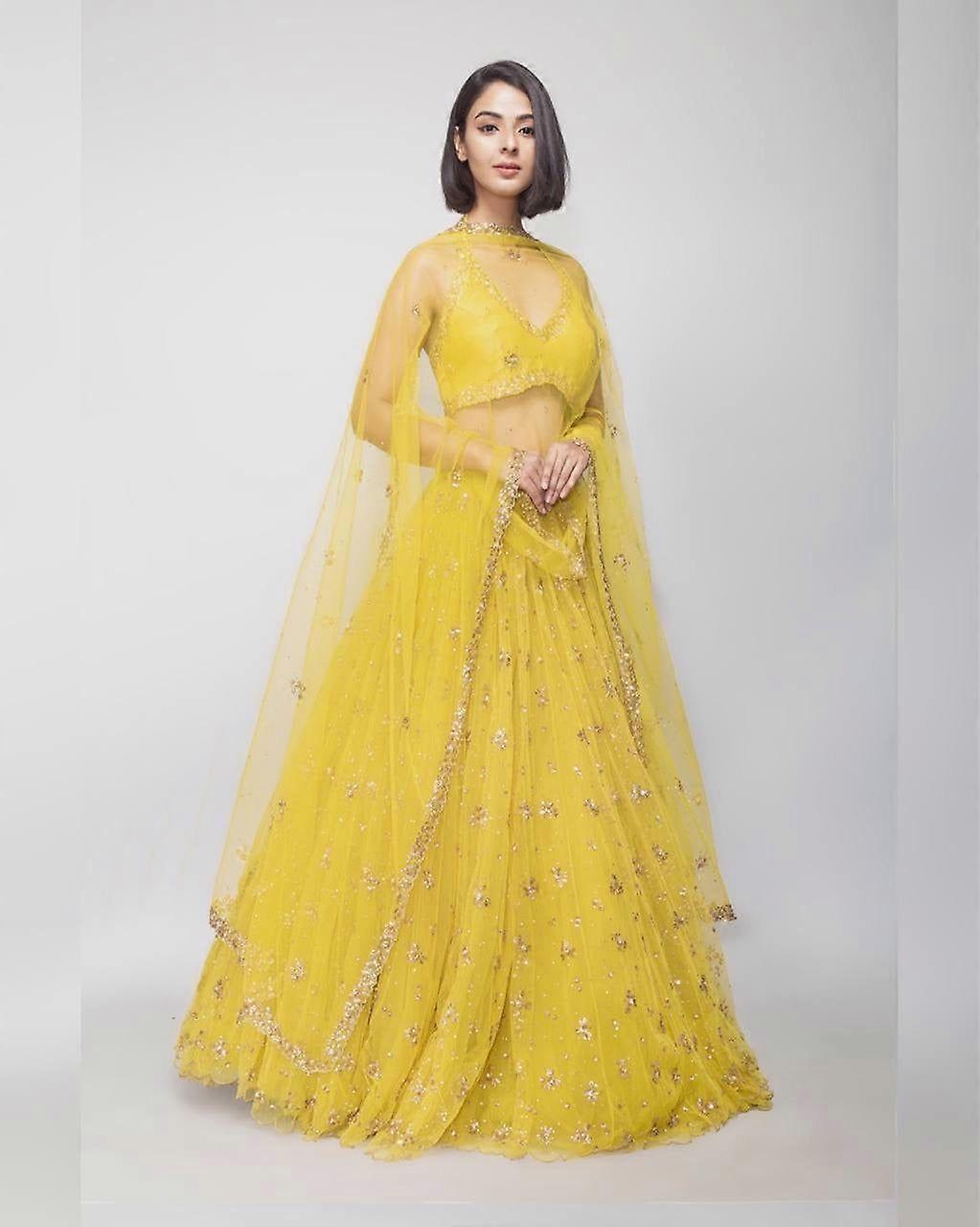 Fab Zone Woman's Party Wear Beautiful Lehenga Choli Com Sequência E Trabalho Zari