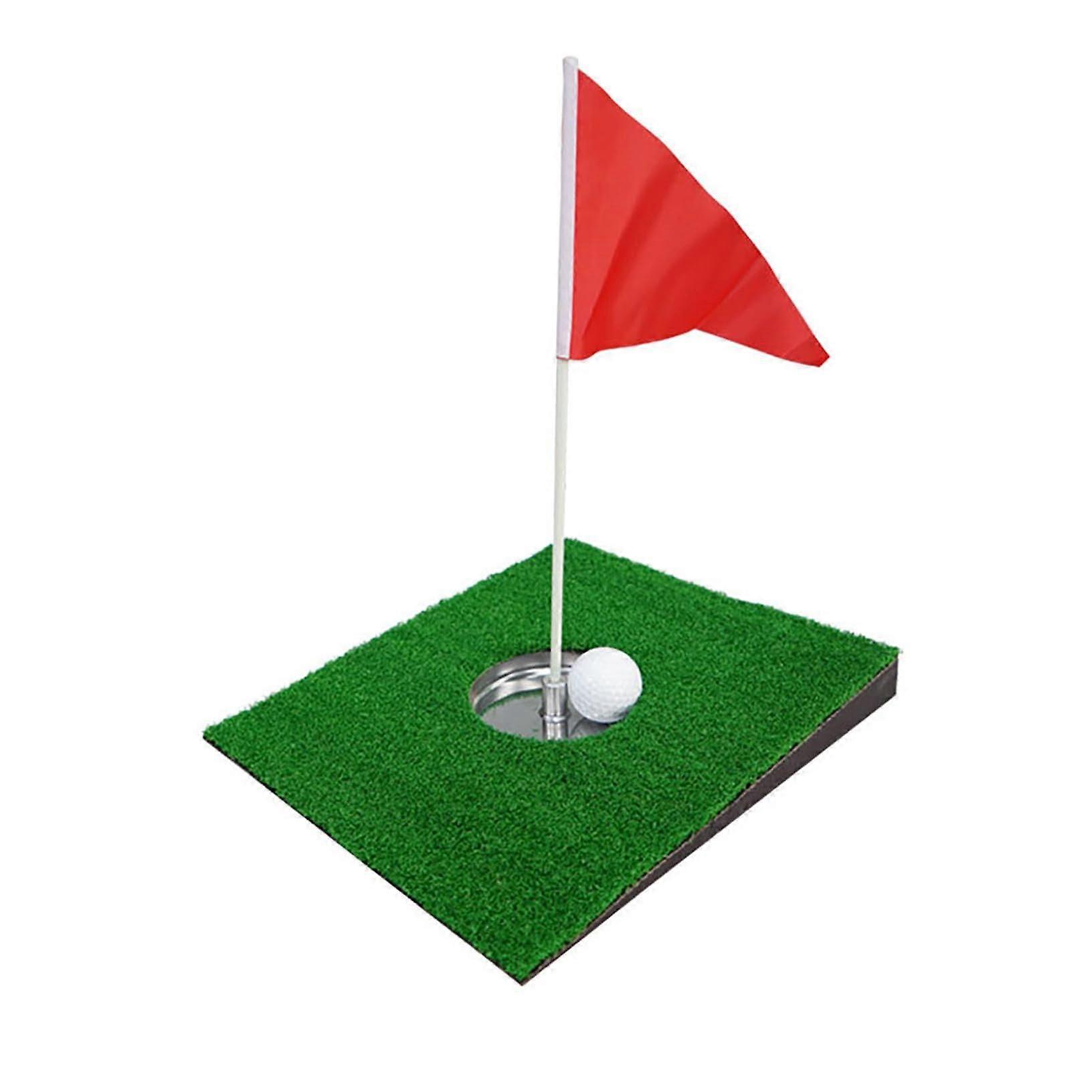 Realistic golf green putting mat – Miniature putting course with slope for practice
