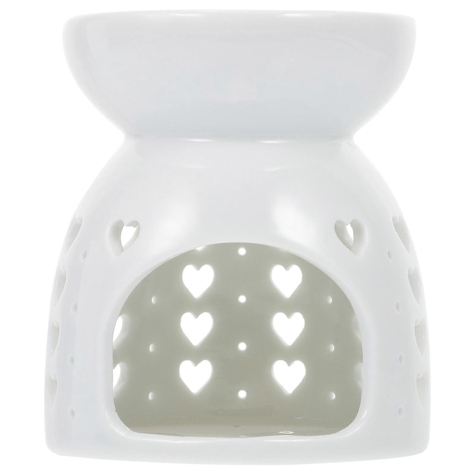 Elegant Hollow Out Heart Ceramic Essential Oil Diffuser Aroma Incense Burner for Home Aromatherapy Relaxation