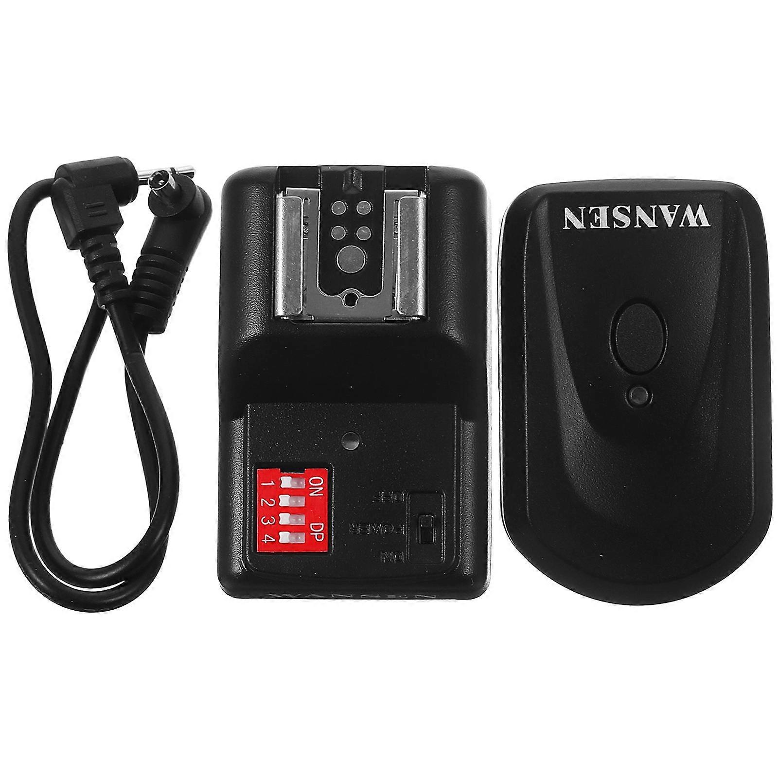 Remote Flash Trigger Wireless Remote Signal Controlling Studio Photography Black 7.6 X 3.25 X 3Cm 1 Set