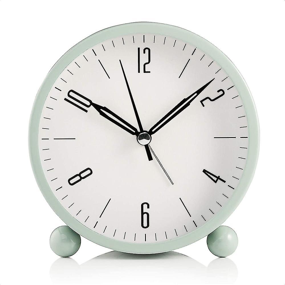 Round Alarm Clock Non Ticking, Battery Operated And Light Function, Super Silent Alarm Clock, Simple Stylish Design For Desk/bedroom