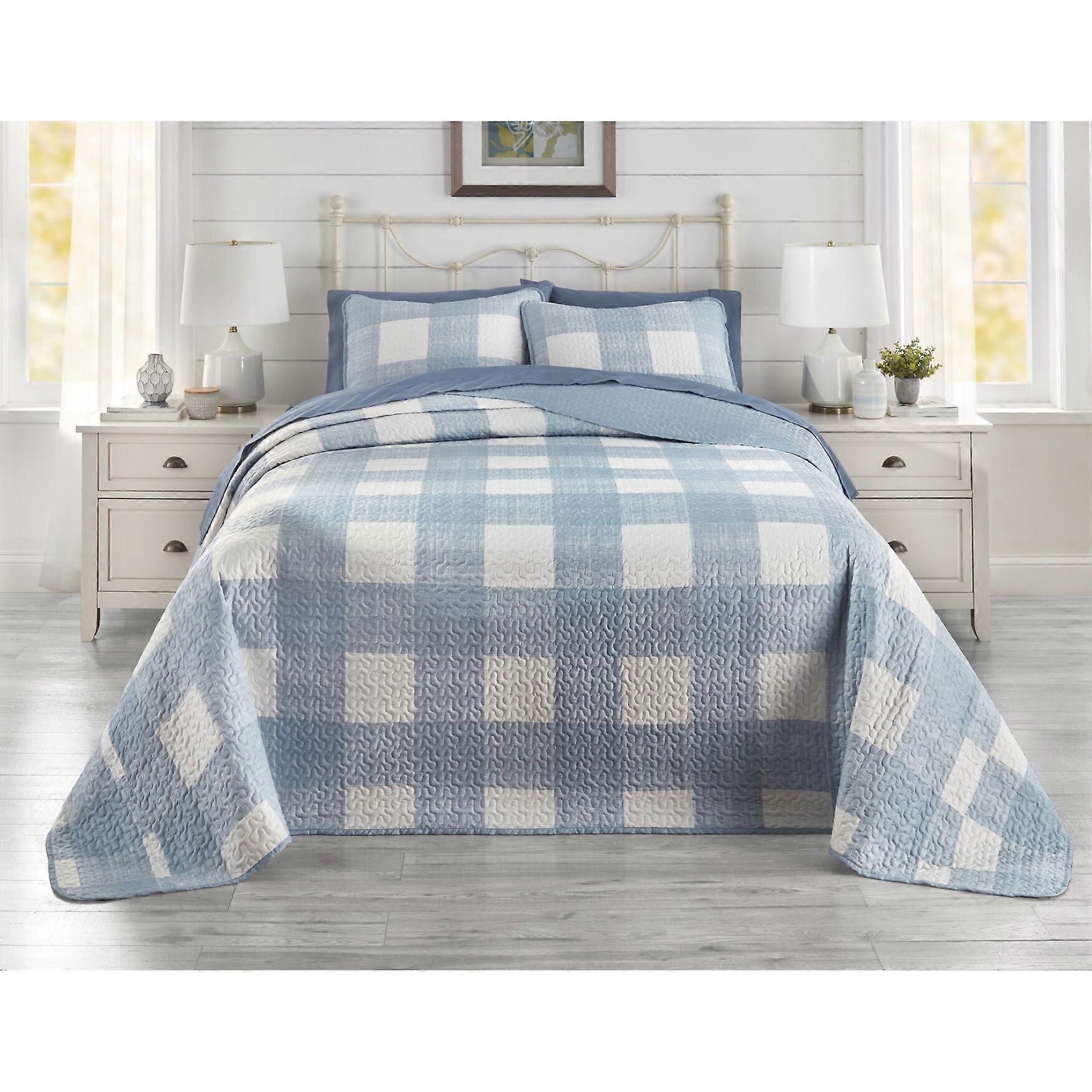 BrylaneHome Bedding BH Studio Reversible Two-Tone Ultra Soft Quilted Bedspread