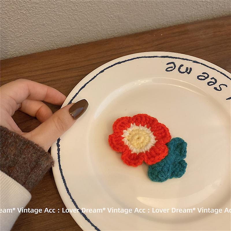 [väri hiusneulapidike tytölle, jolla ei ole hiusmerkkejä: []