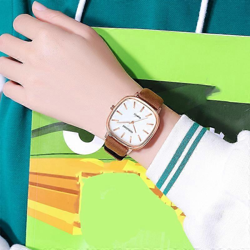 OURSTART PD705 Women Simple Quartz Watch